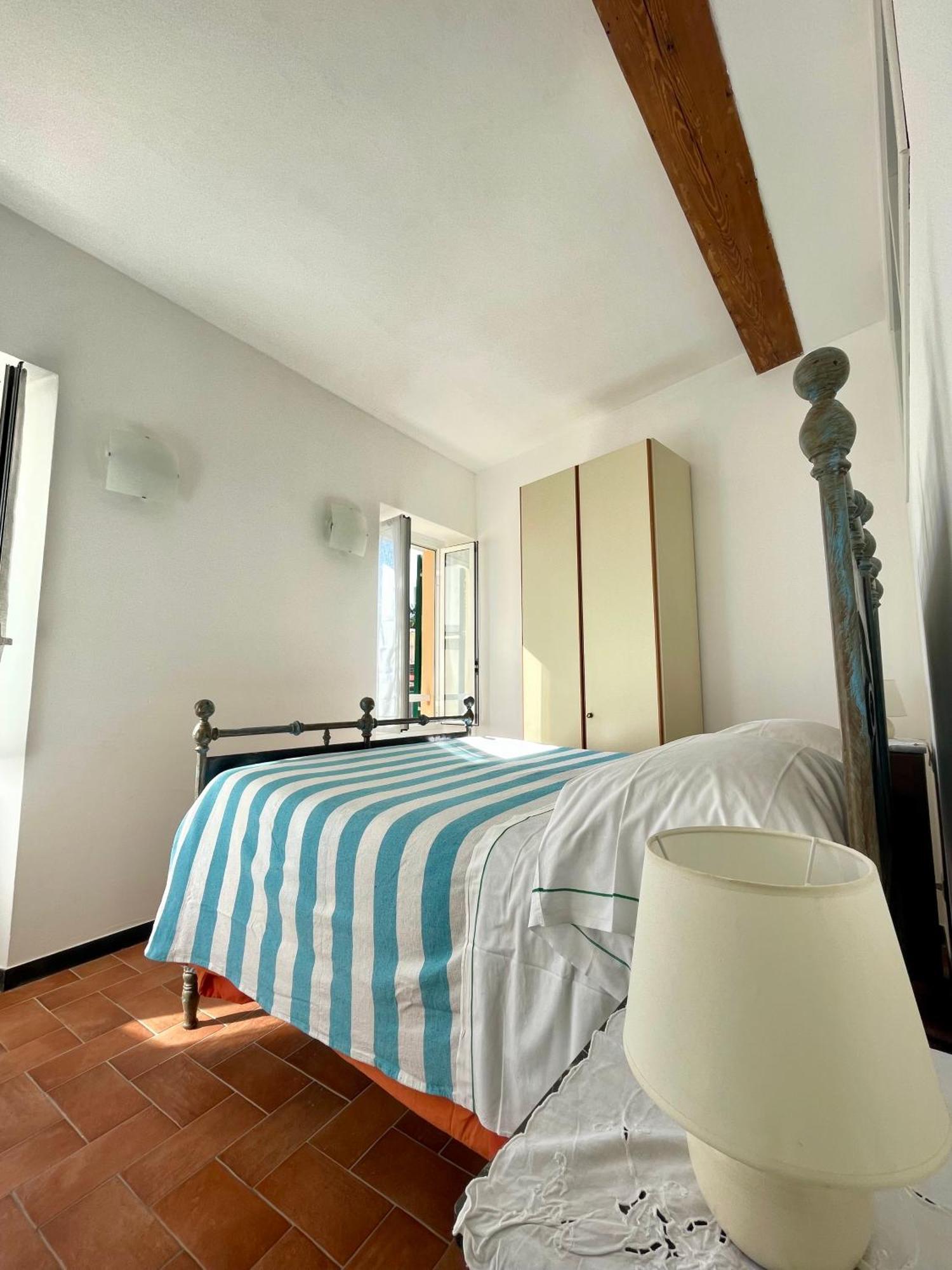 Camere Francesca เวอนาซซา ภายนอก รูปภาพ